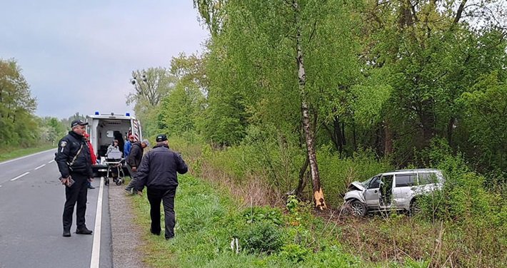 ДТП у Хмельницькому районі: авто з’їхало у кювет, водій загинув