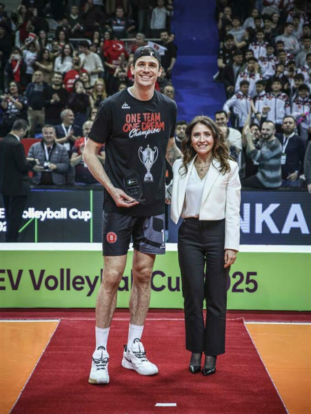 Побили чинного володаря. Турецький клуб вперше виграв єврокубок