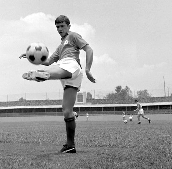 Від Рудакова до Шевченка: символічна збірна за всю історію Динамо