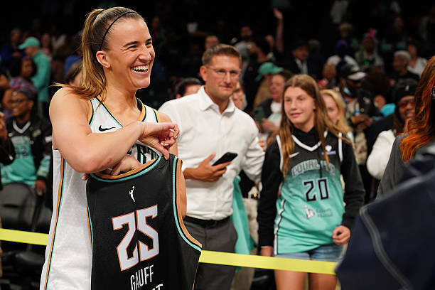 ВІДЕО. Чемпіонку Ролан Гаррос 2025 вітають трибуни Barclays Center