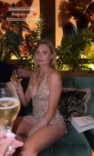 ВІДЕО. Ястремська відгуляла вечірку в Монако разом із Костюк та Білодід