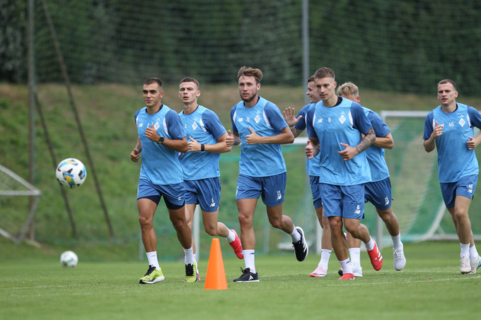 ФОТО. Тренування Динамо. Контроль м'яча, швидкі атаки та завершення