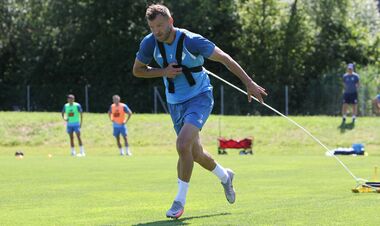 ФОТО. Тренування Динамо. Насичені вправи та повернення збірників