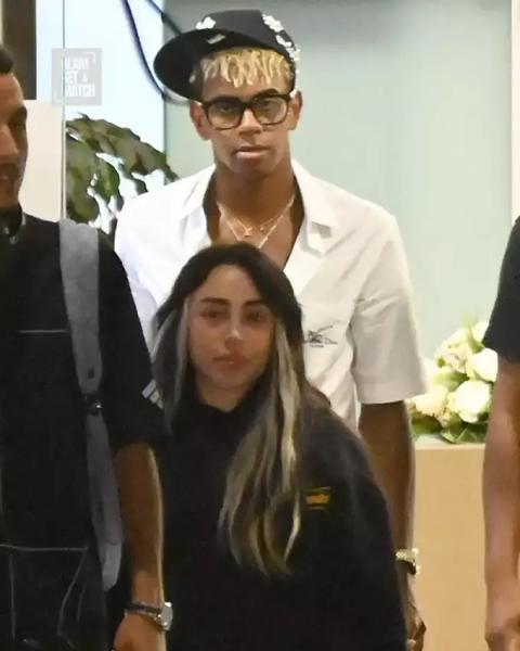 ВІДЕО. Батько Ямаля не спілкується з сином щодо його нової дівчини. Чому?