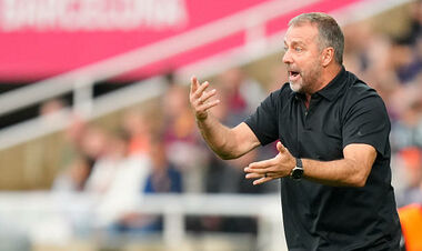 Непристойний жест. Коуч Барселони пропустить суперматч з Реалом