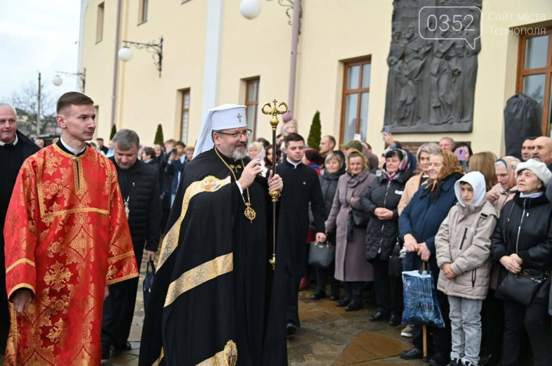 Блаженніший Святослав очолив Архиєрейську Літургію на Тернопільщині (ФОТО)