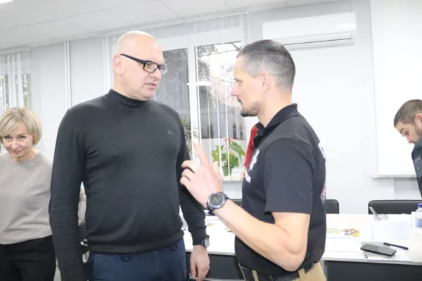 Кадри вирішують усе: Зіньків став майданчиком для діалогу освіти, бізнесу та влади