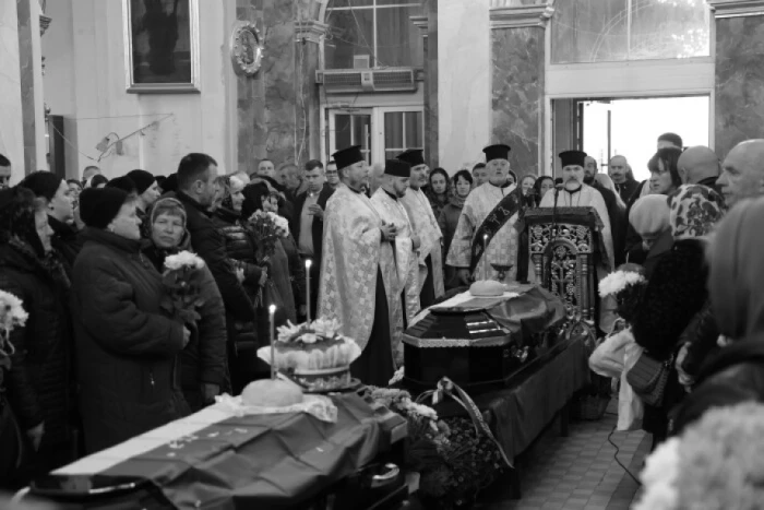 У Луцьку провели в останню путь Вадима Целюха та Михайла Гусака