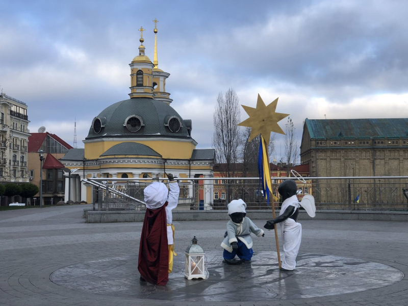 Малюки-засновники Києва зустрічають Різдво у святковому вбранні (фото)