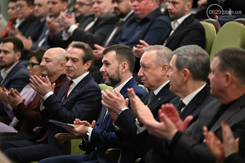 Збудовали на кістках сотен загиблих українців: в Маріуполі окупанти урочисто відкрили драмтеатр, - ФОТО
