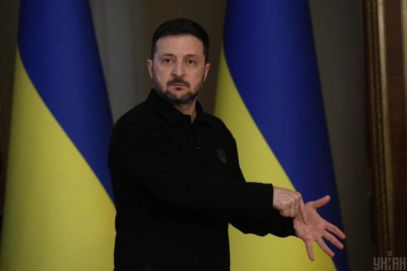 "Я тільки за, але": Зеленський відповів, чи підвищать зарплати військовим