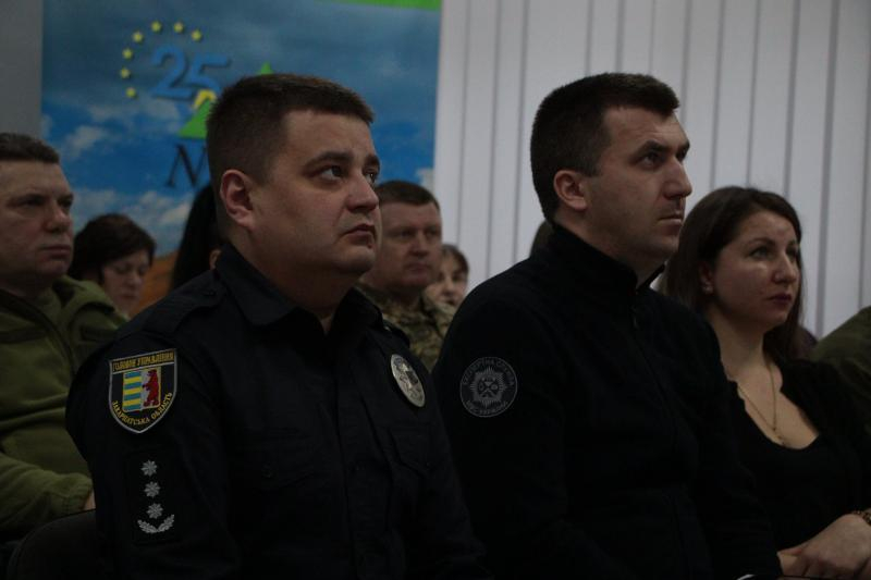 На Закарпатті понад 50 профільних фахівців пройшли тренінг для підвищення якості допомоги родинам полонених, зниклих безвісти та полеглих захисників