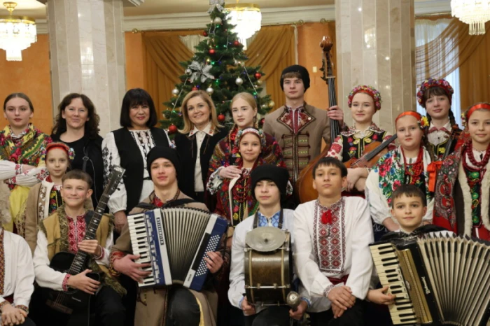 Василь Чепелюк, Алла Опейда, &laquo;НОТА НЕО&raquo;: у Луцьку відбувся великий благодійний концерт на підтримку захисників