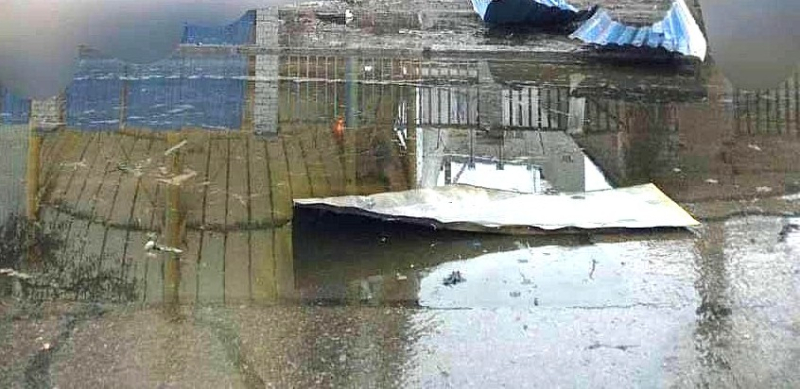 ДНІПРО ЛЕДВЕ НЕ ПО КОЛІНА ЗАЛИЛО ОЛІЄЮ: у понеділок, 5 січня, ерефія шарахнула по заводу, ВІДОМОМУ ПІД МАРКОЮ &laquo;ОЛЕЙНА&raquo;. А ЦЕ ЗНАЧИТЬ, ЩО ПО ОЛІЙНО-ЕКСТРАКЦІЙНОМУ  АМЕРИКАНСЬКОЇ КОМПАНІЇ