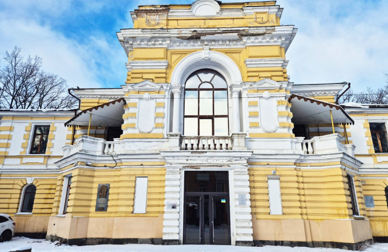 Фонд «Голоси дітей» планує створити освітній центр у будівлі «Колос» в Полтаві