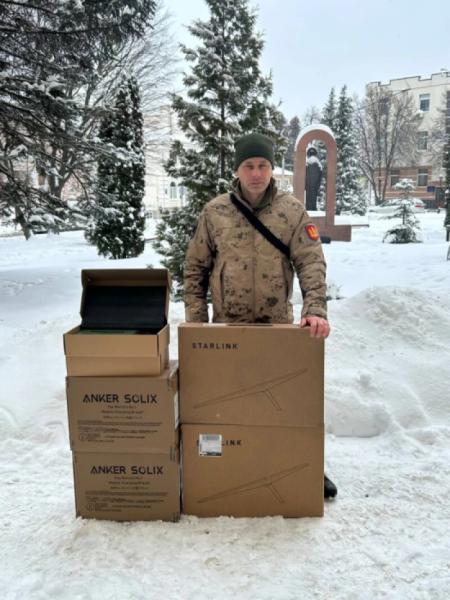 Луцька громада передала обладнання для семи військових частин