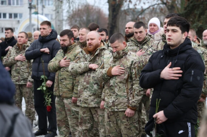 Майстер спорту, чемпіон України, тренер, суддя та воїн: у Луцьку попрощалися з 29-річним Олексієм Бондаренком. ФОТО