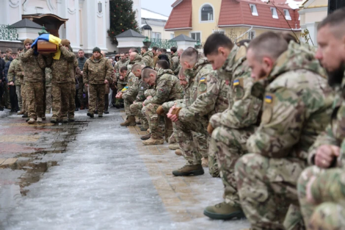 Майстер спорту, чемпіон України, тренер, суддя та воїн: у Луцьку попрощалися з 29-річним Олексієм Бондаренком. ФОТО