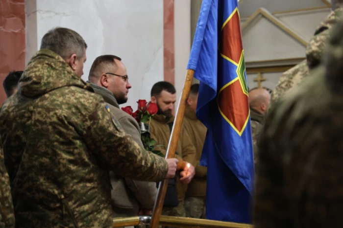 Майстер спорту, чемпіон України, тренер, суддя та воїн: у Луцьку попрощалися з 29-річним Олексієм Бондаренком. ФОТО