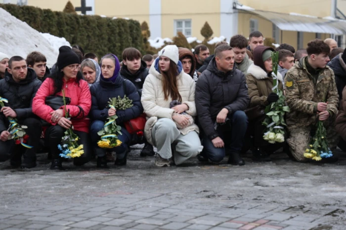 Майстер спорту, чемпіон України, тренер, суддя та воїн: у Луцьку попрощалися з 29-річним Олексієм Бондаренком. ФОТО