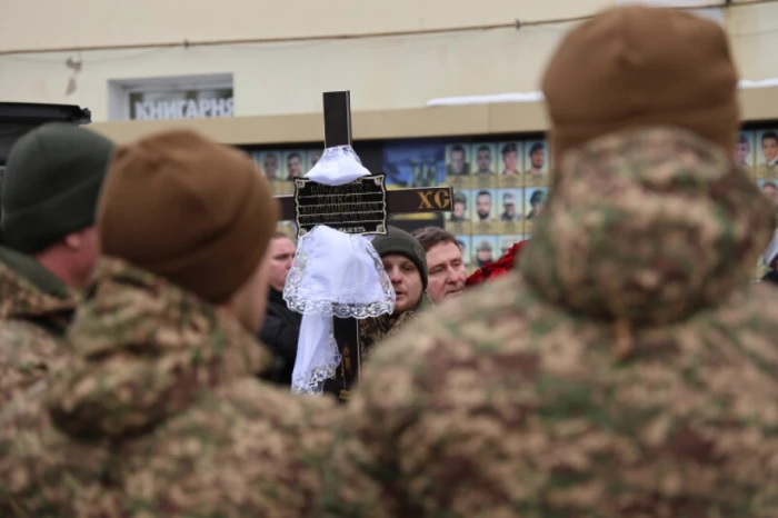 Майстер спорту, чемпіон України, тренер, суддя та воїн: у Луцьку попрощалися з 29-річним Олексієм Бондаренком. ФОТО