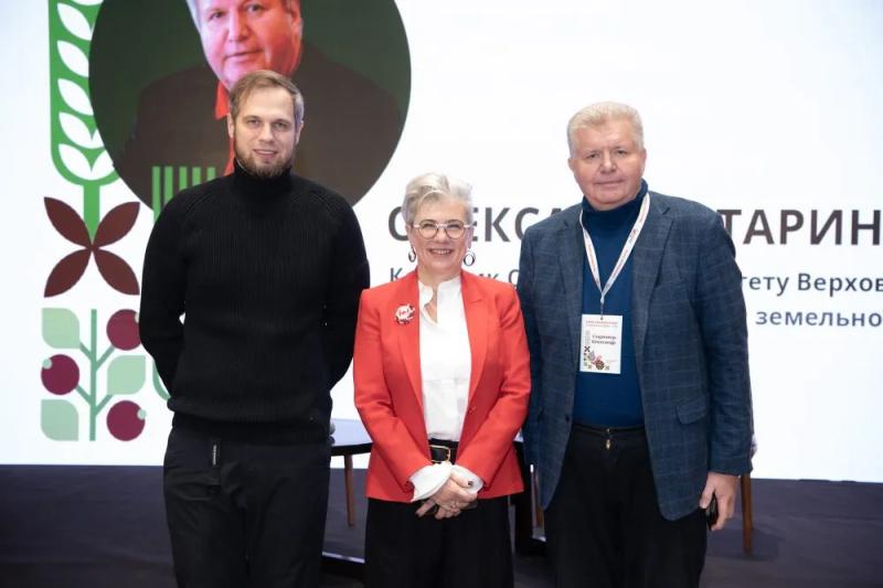Подія, про яку не можна не знати. Тим паче необачно й фатально не скористатися нею для себе: кооперація, фермерство та єврроінтеграція