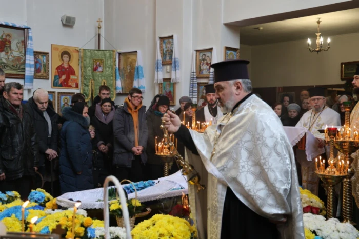 У Луцьку в останню дорогу провели захисника України Вадима Кравчука. ФОТО