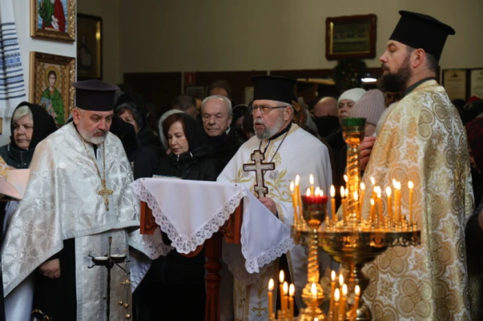 У Луцьку в останню дорогу провели захисника України Вадима Кравчука. ФОТО