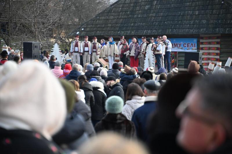 В Ужгороді &ndash; традиційні &laquo;Коляди в старому селі&raquo;