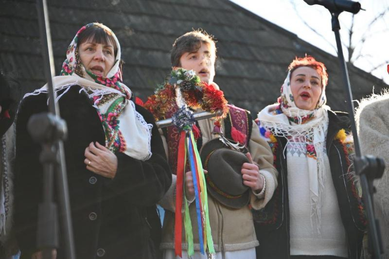 В Ужгороді &ndash; традиційні &laquo;Коляди в старому селі&raquo;