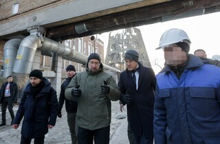 Масований удар по енергетиці. Шмигаль показав одну з пошкоджених київських ТЕЦ