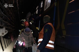 Блекаут у Києві: з тунелів метро довелося евакуювати майже півтисячі пасажирів