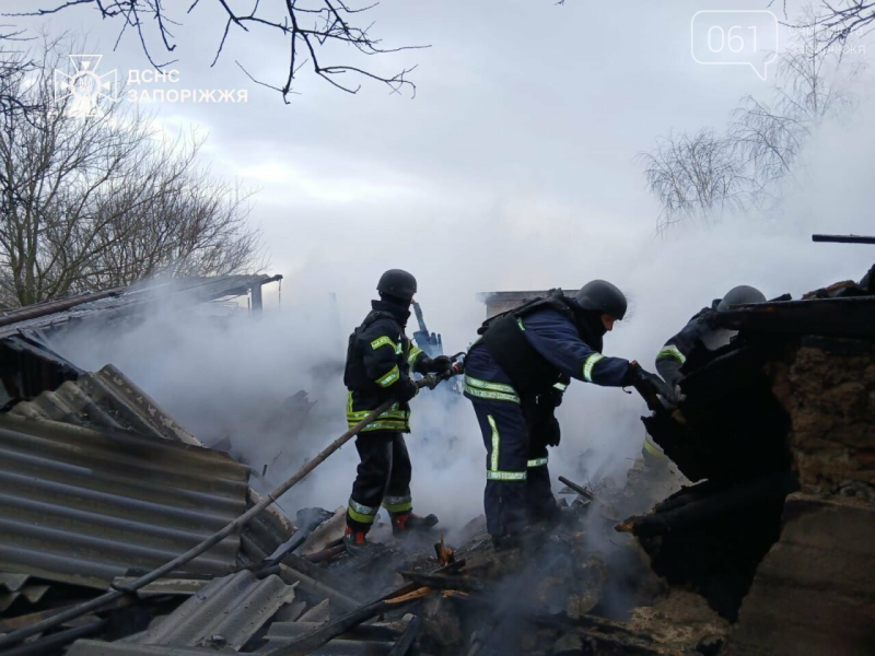 Через обстріли на території Запорізького району виникло сім пожеж