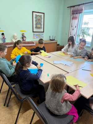 &laquo;Матусина світлиця&raquo;: у Казахстані відкрили українську майстерню для дітей