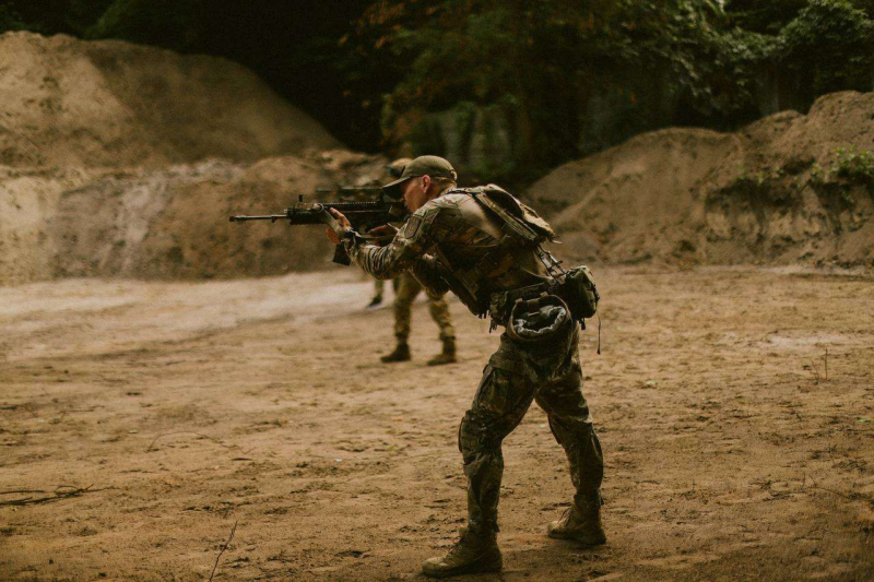 &laquo;Архітектурна спадщина не&nbsp;заважає українській ідентичності&raquo;: боєць РДК &laquo;Полтава&raquo; про імперські пам&rsquo;ятники в&nbsp;місті, корупцію та&nbsp;мрії після перемоги