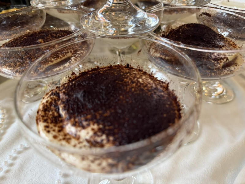 Десерт без цукру: як в Ужгороді в &laquo;Cake studio&raquo; створюють нову культуру солодкого