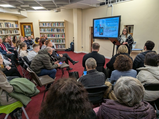 В Ірландії відкрили &laquo;Українську книжкову полицю&raquo; у бібліотеці міста Голвей