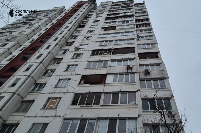 &laquo;Врятувало правило двох стін&raquo;: мешканці Дарницького району розповіли, як пережили нічну атаку