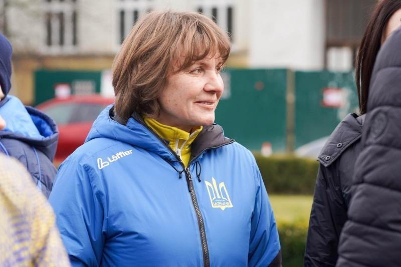 Олімпійський прапор підняли в Ужгороді з нагоди відкриття Зимових Олімпійських ігор-2026 в Італії.