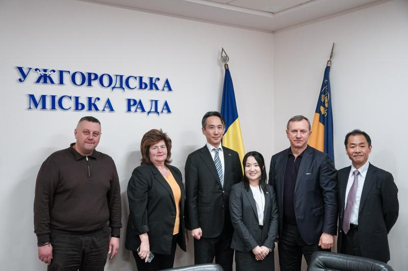 В Ужгородській міській раді обговорили нові можливості партнерства з Японією