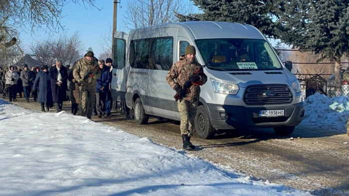 Вічний спокій у рідному селі: Підгайцівська громада попрощалася із воїном Анатолієм Скубієм. ФОТО