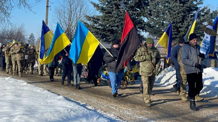 Вічний спокій у рідному селі: Підгайцівська громада попрощалася із воїном Анатолієм Скубієм. ФОТО