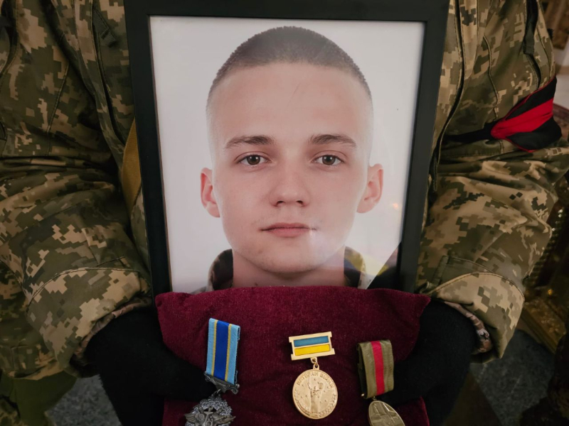 За останній тиждень стало відомо про загибель 27 військових, життя яких були пов&rsquo;язані з Полтавщиною